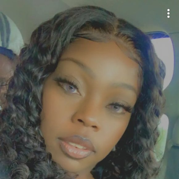 Meet your Posher, Posh - Picture 3 of 5